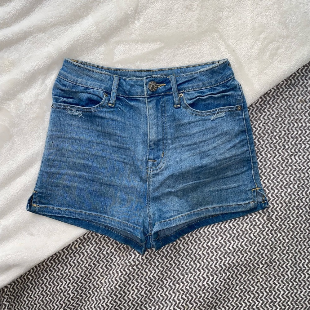 Super High Rise Denim Shorts - Picture 2 of 5